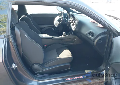 2021 Dodge Challenger R/T Scat Pack z USA, uszkodzony, nr VIN 2C3CDZFJ4MH673708